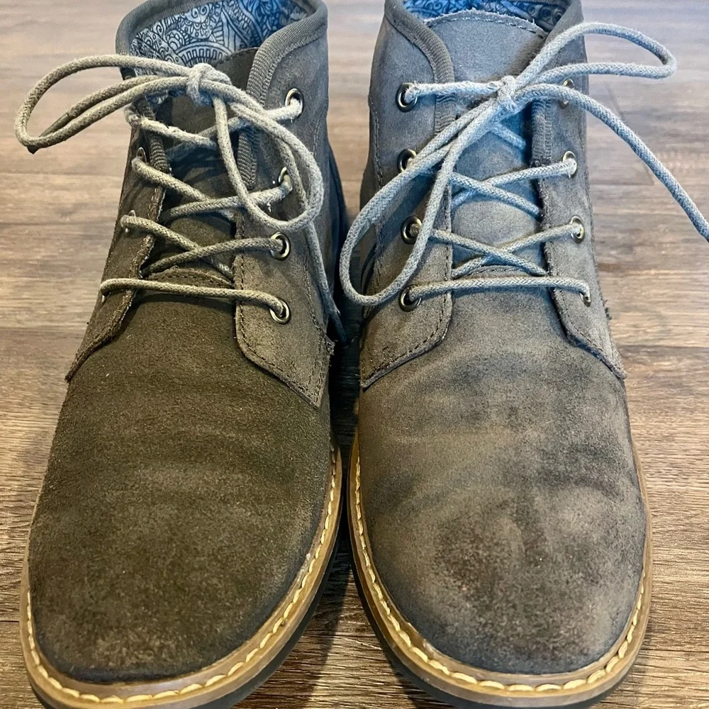 Original PENGUIN Melvin Gray Suede Men's Chukka Boots SZ 9 shoes